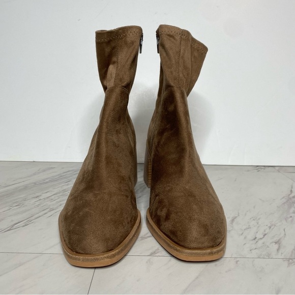 Dolce Vita Indiga Faux Suede Brown Heeled Bootie 9 - Picture 2 of 13